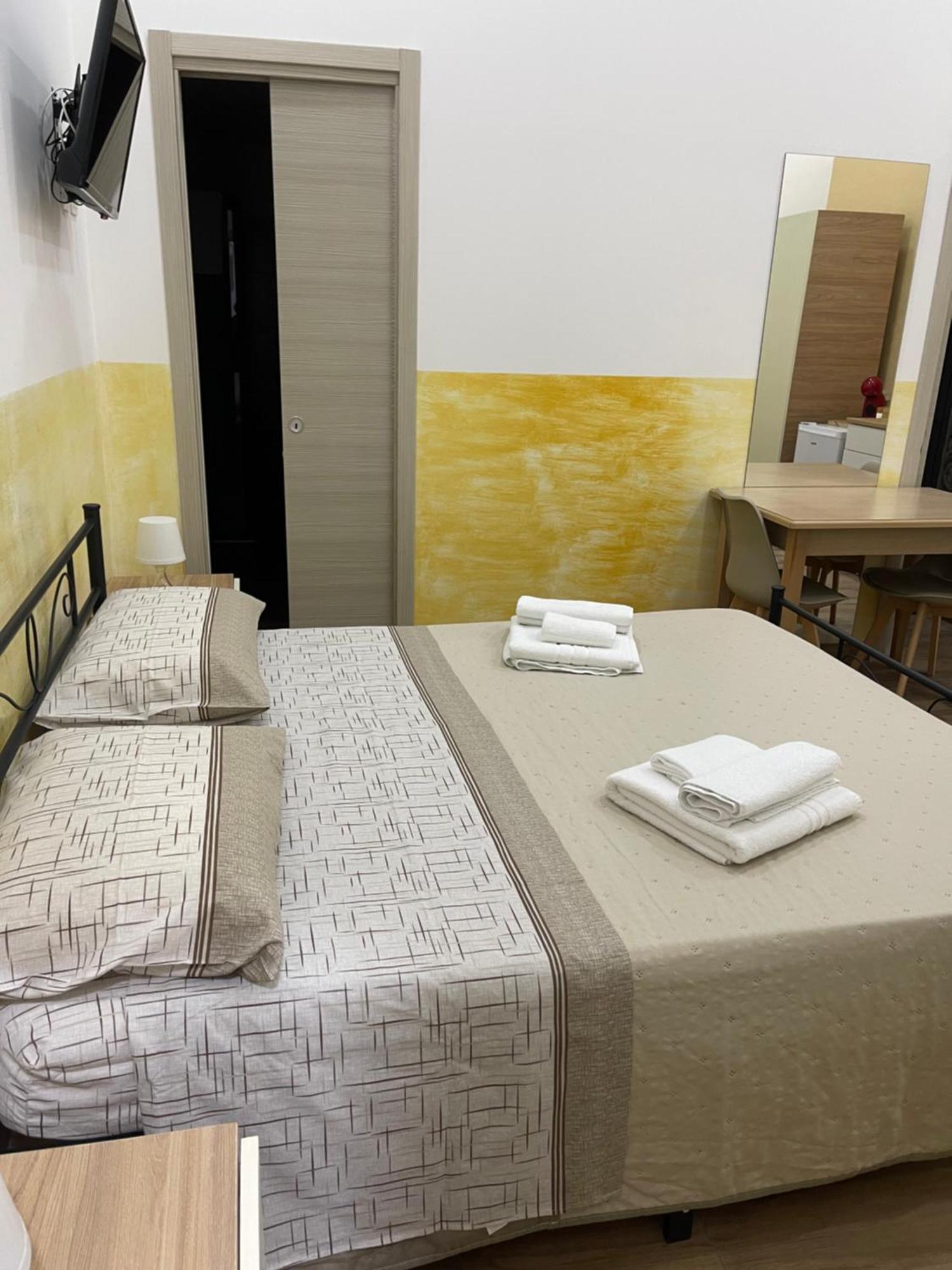 Calabro 21 Appartament Gasthof *